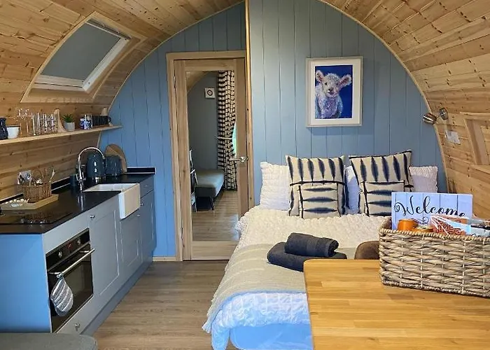 Craigend Farm Holiday Pods - The Woolly Sheep